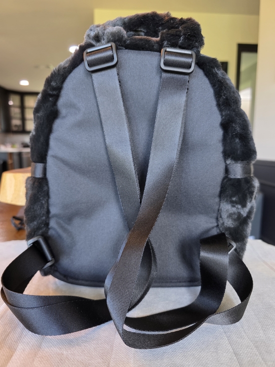 Nike Sportswear Futura 365 Faux Fur Mini Backpack - Picture 8 of 10